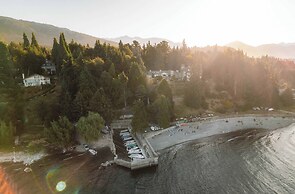 La Cascada Casa Patagónica by DON