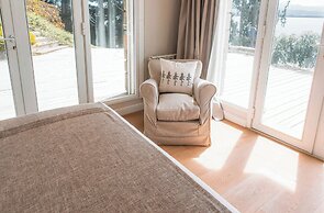 La Cascada Casa Patagónica by DON