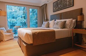 La Cascada Casa Patagónica by DON