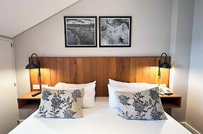 La Cascada Casa Patagónica by DON