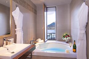Les Tresoms Lake and Spa Resort