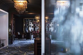 Les Tresoms Lake and Spa Resort