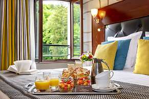 Les Tresoms Lake and Spa Resort