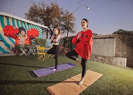 Hotel McCoy - Art, Coffee, Beer, Wine