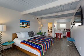 Hotel McCoy - Art, Coffee, Beer, Wine