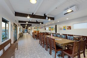 Hotel McCoy - Art, Coffee, Beer, Wine