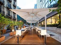 Ibis Styles Palermo Cristal