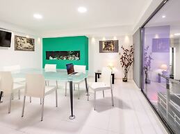 Ibis Styles Palermo Cristal