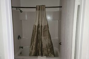 Rodeway Inn & Suites Thousand Palms - Rancho Mirage