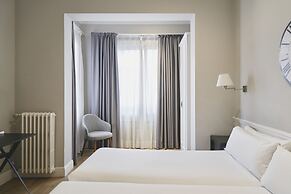 Mesón Castilla Atiram Hotel