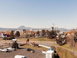 Ibis Clermont Ferrand A71 A75 La Meridienne