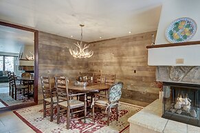 The Pines Lodge, A RockResort