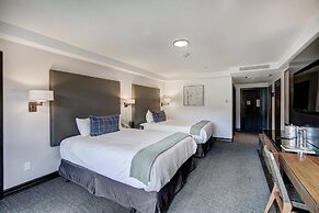 The Pines Lodge, A RockResort