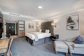 The Pines Lodge, A RockResort