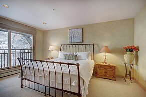 The Pines Lodge, A RockResort