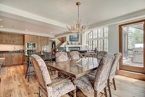 The Pines Lodge, A RockResort