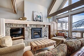 The Pines Lodge, A RockResort