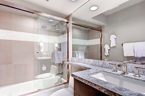 The Pines Lodge, A RockResort