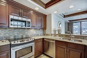 The Pines Lodge, A RockResort