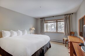 The Pines Lodge, A RockResort