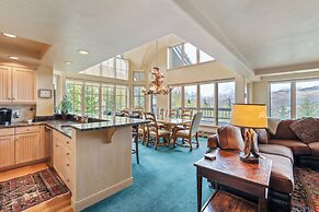 The Pines Lodge, A RockResort