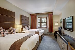 The Pines Lodge, A RockResort