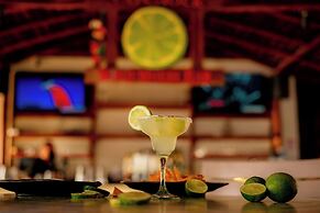 Margaritaville Beach Resort Playa Flamingo