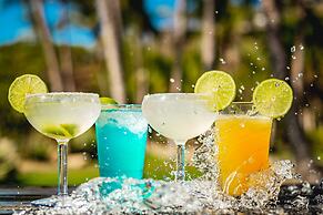 Margaritaville Beach Resort Playa Flamingo
