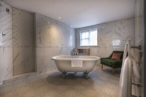 The Three Swans Hotel, Hungerford, Berkshire