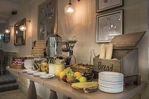 The Three Swans Hotel, Hungerford, Berkshire