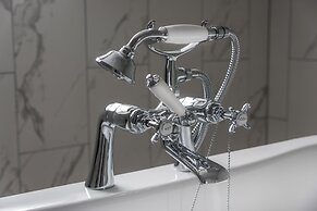 The Three Swans Hotel, Hungerford, Berkshire