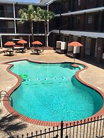 Midtown Hotel - Downtown New Orleans