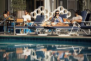 Sheraton Universal Hotel