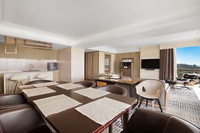 Sheraton Universal Hotel