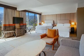 Sheraton Universal Hotel