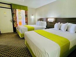 Days Inn by Wyndham Irving Grapevine DFW Airport North