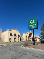 Quality Inn & Suites Farmington