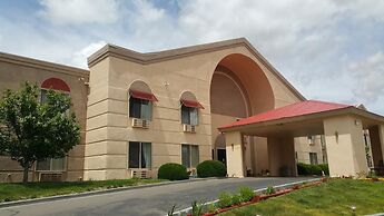 Quality Inn & Suites Farmington