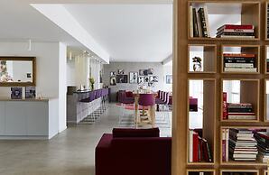 Hotel Indigo Düsseldorf - Victoriaplatz by IHG