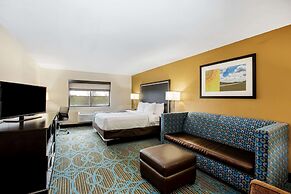 La Quinta Inn & Suites by Wyndham Emporia