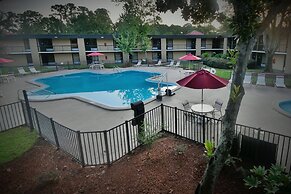 Ramada Hotel & Conference Center by Wyndham Jacksonville