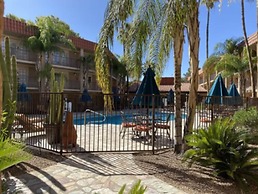 DoubleTree Suites by Hilton Tucson - Williams Center