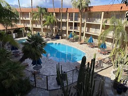 DoubleTree Suites by Hilton Tucson - Williams Center