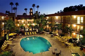 DoubleTree Suites by Hilton Tucson - Williams Center