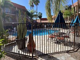 DoubleTree Suites by Hilton Tucson - Williams Center