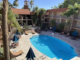 DoubleTree Suites by Hilton Tucson - Williams Center