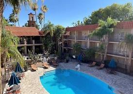 DoubleTree Suites by Hilton Tucson - Williams Center