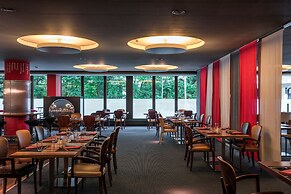Hilton Geneva Hotel and Conference Centre