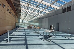 Hilton Geneva Hotel and Conference Centre