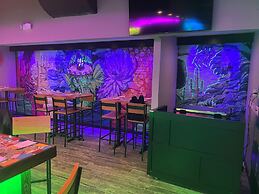 Holiday Inn & Suites Parsippany Fairfield by IHG